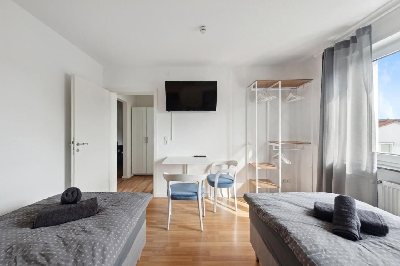Amalfi Apartments A01 - Gemuetliche 2 Zi-Wohnung Mit Boxspringbetten Und Smart Tv Kaiserslautern Dış mekan fotoğraf
